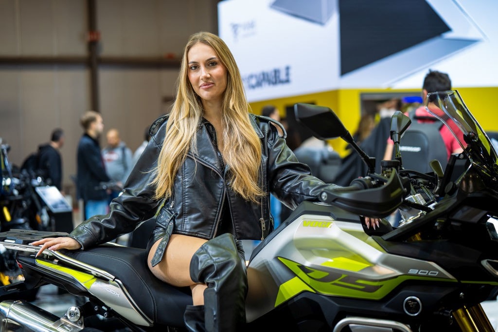Le ragazze di EICMA 2025 +MAXI GALLERY+
